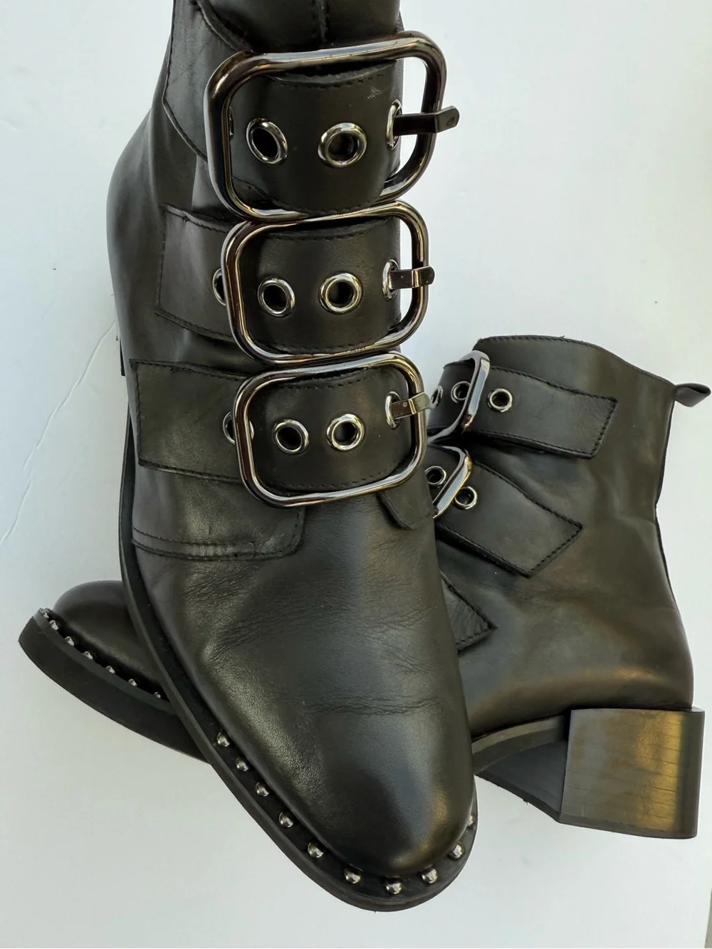 Jeffrey Campbell edgy black